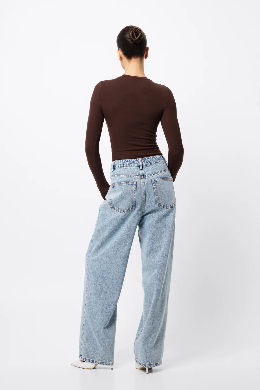 Mossman Frequency Jean