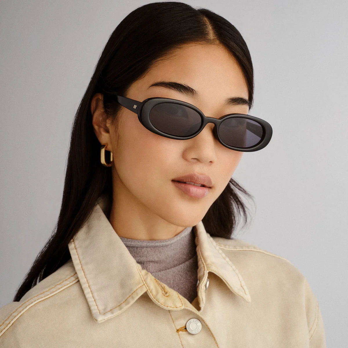 Le Specs Outta Love+ in Black
