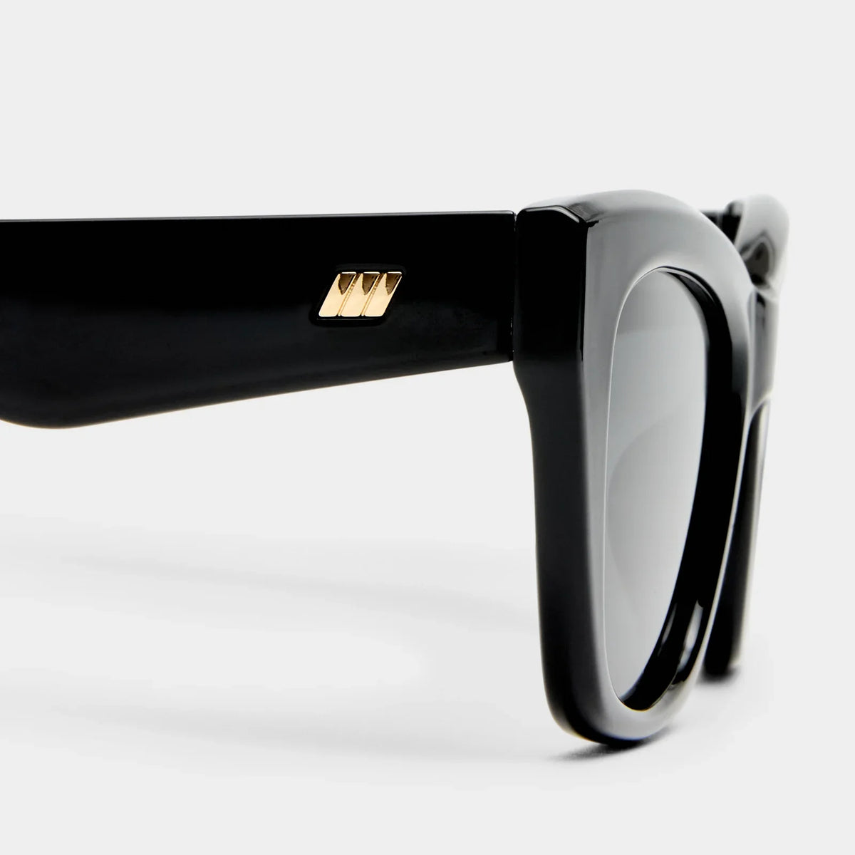 Le Specs Lumen+ in Black