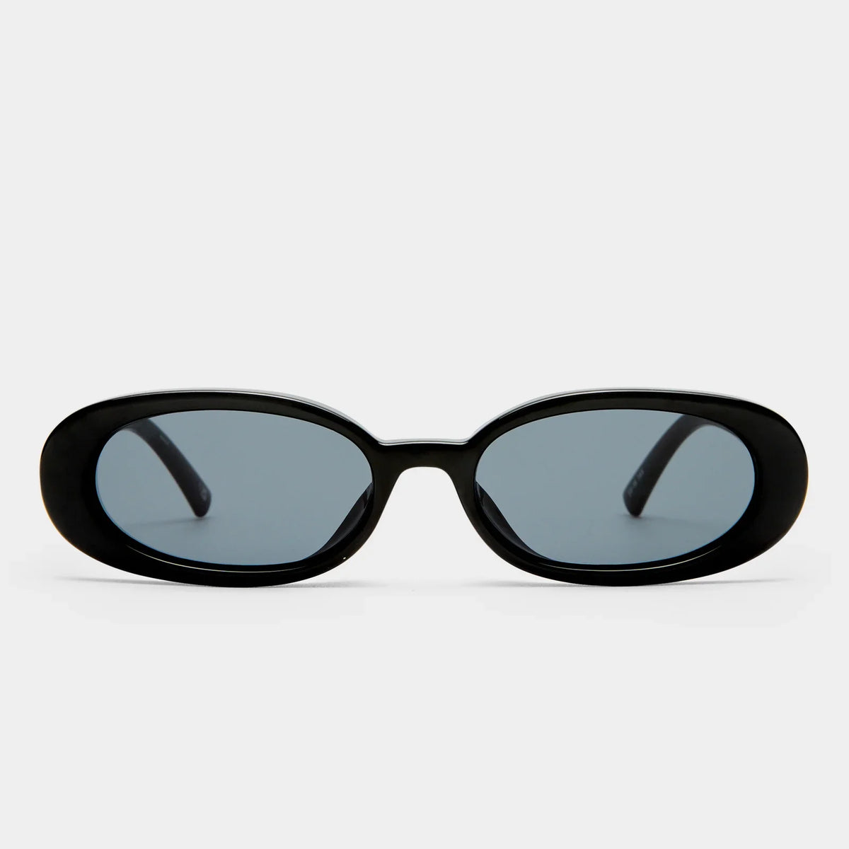 Le Specs Outta Love+ in Black